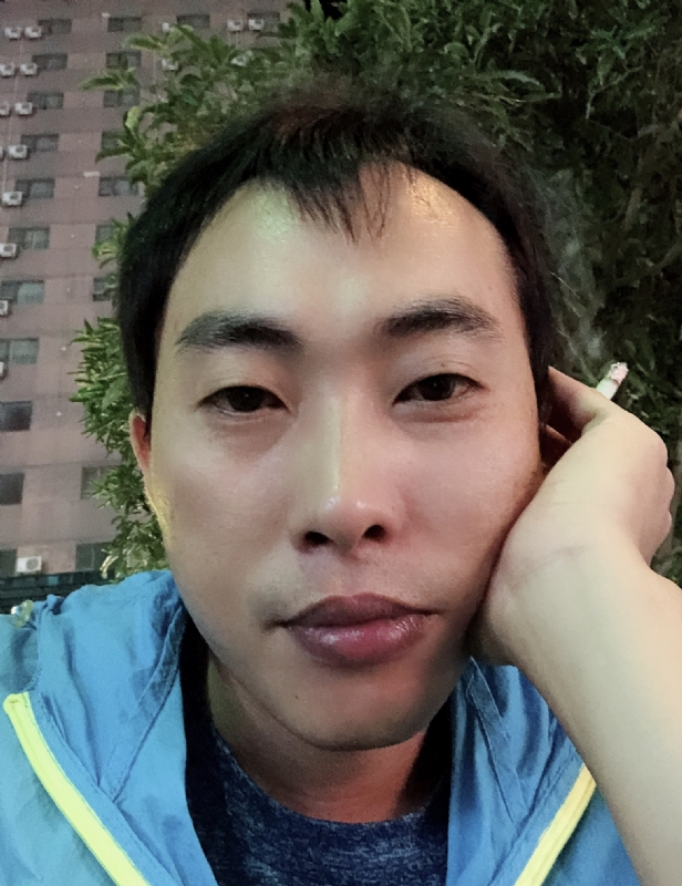一直在路上的第一张照片--绵阳相亲服务中心