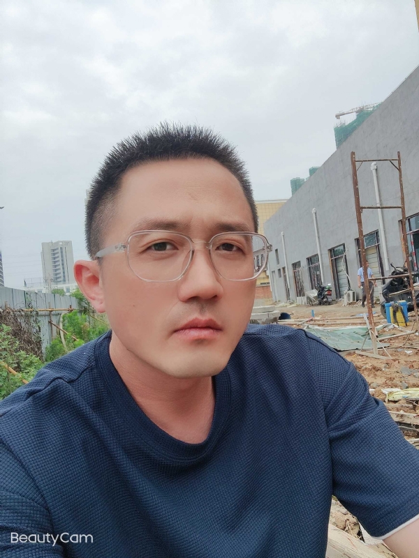 清风烈酒的第二张照片--绵阳相亲服务中心