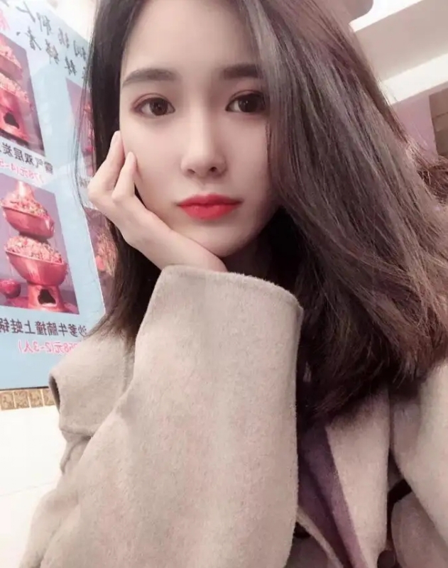 谢玲的第一张照片--绵阳相亲服务中心