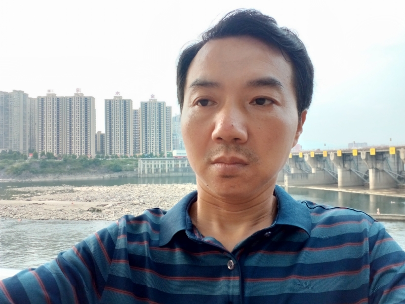 yangguang的第一张照片--绵阳相亲服务中心
