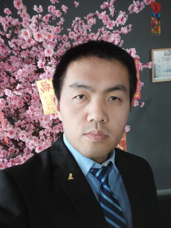 我就是个翻译的第一张照片--绵阳相亲服务中心