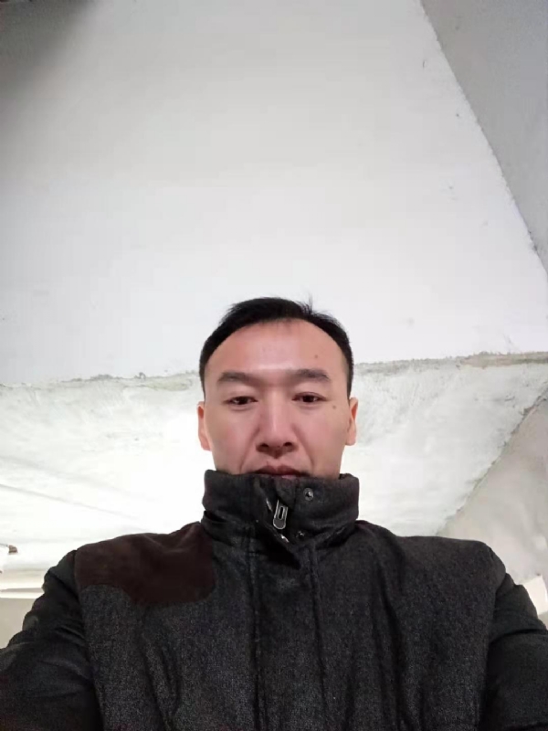 孤狼的第三张照片--绵阳相亲服务中心