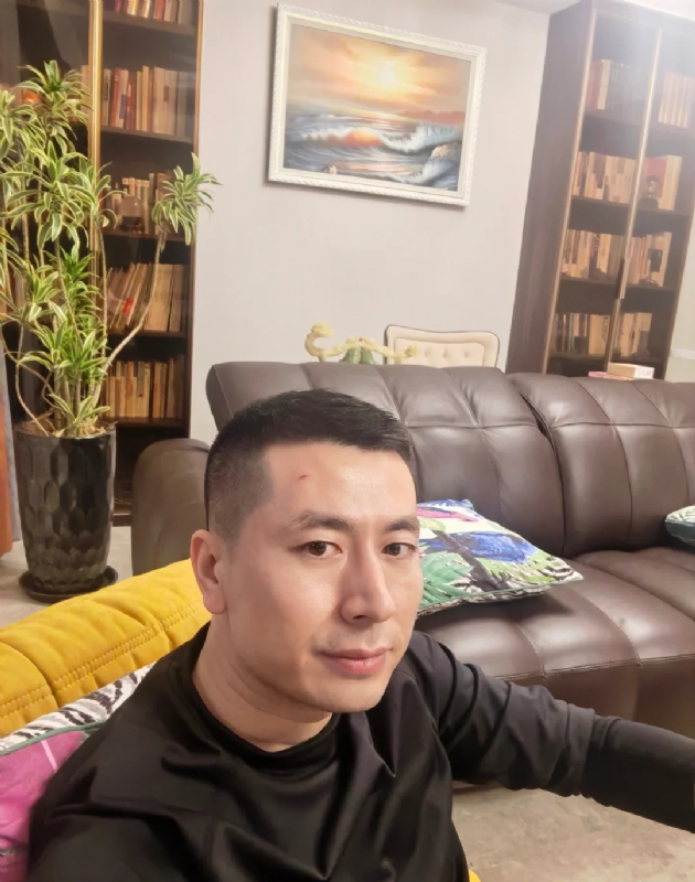 Gs的第二张照片--绵阳相亲服务中心