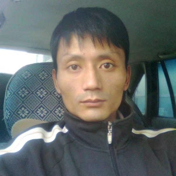 易心的第一张照片--绵阳相亲服务中心