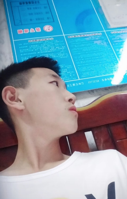 高一名的第一张照片--绵阳相亲服务中心