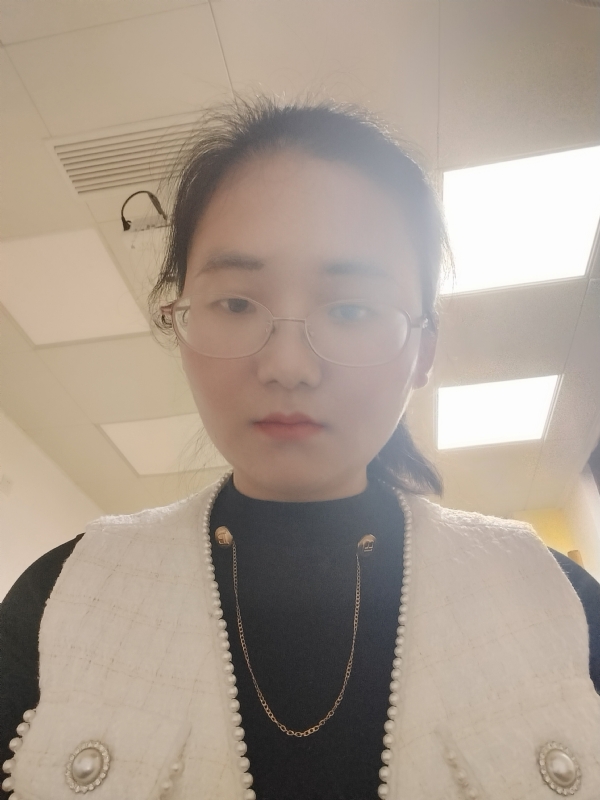 闲敲棋子的第一张照片--绵阳相亲服务中心