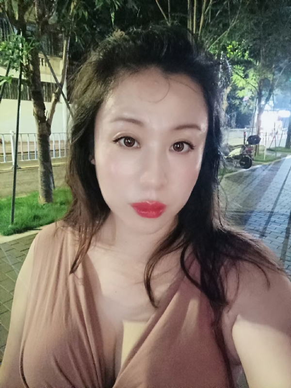叶子青青的第一张照片--绵阳相亲服务中心