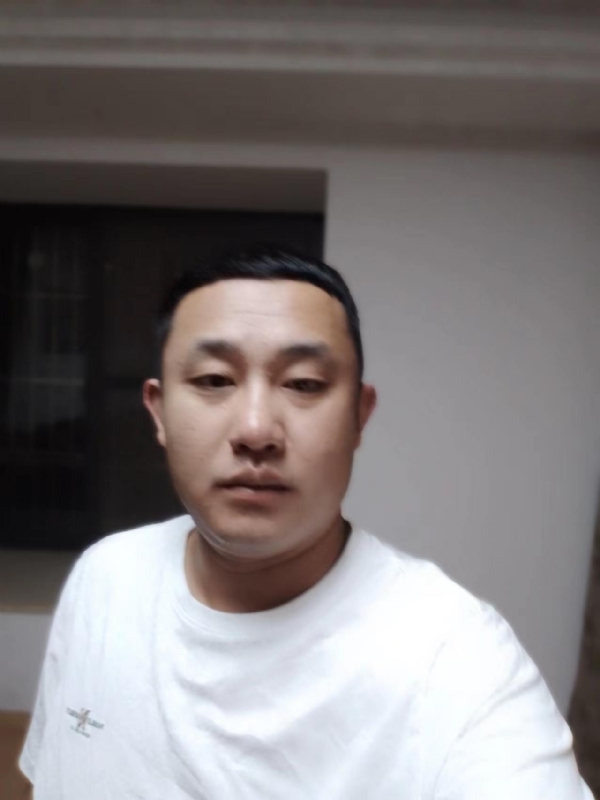 魔尊的第一张照片--绵阳相亲服务中心