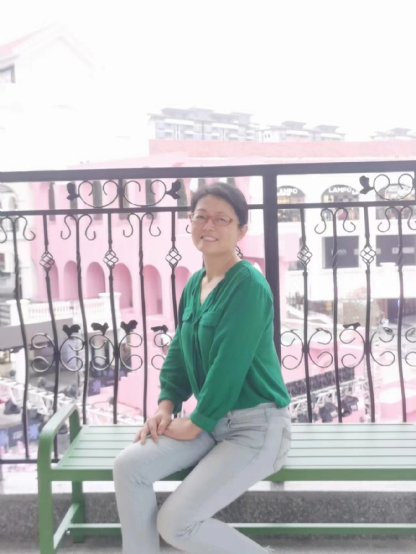 丽华的第四张照片--绵阳相亲服务中心
