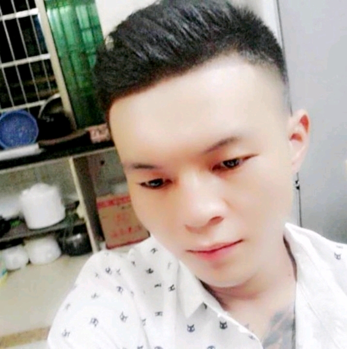 子龙的第一张照片--绵阳相亲服务中心