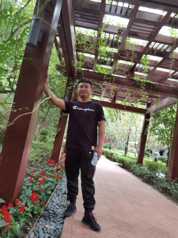 会飞的鱼的第四张照片--绵阳相亲服务中心