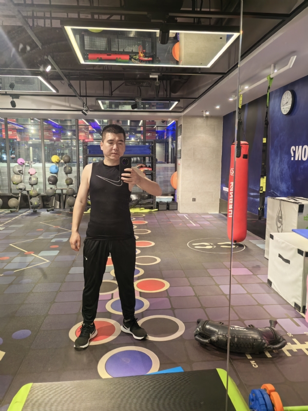 哈哈哈哈哈的第一张照片--绵阳相亲服务中心