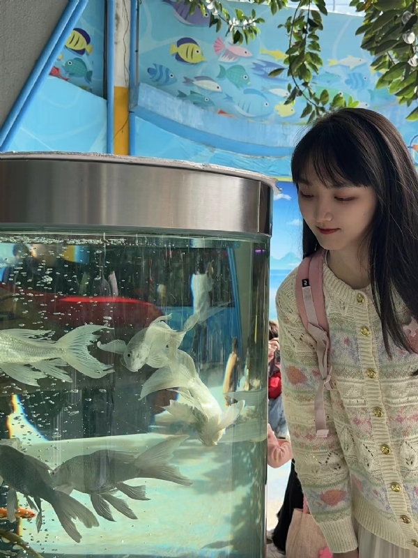 yiyi的第一张照片--绵阳相亲服务中心