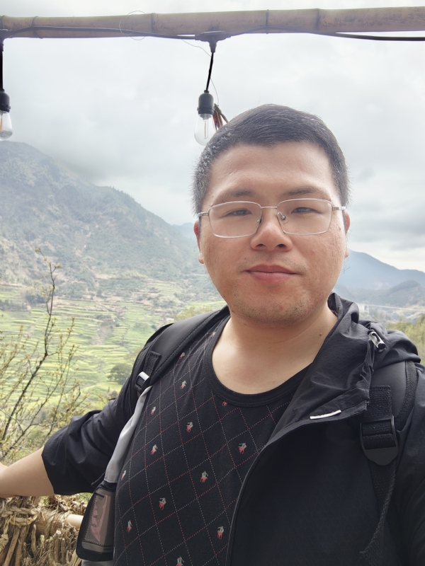 青山的第三张照片--绵阳相亲服务中心