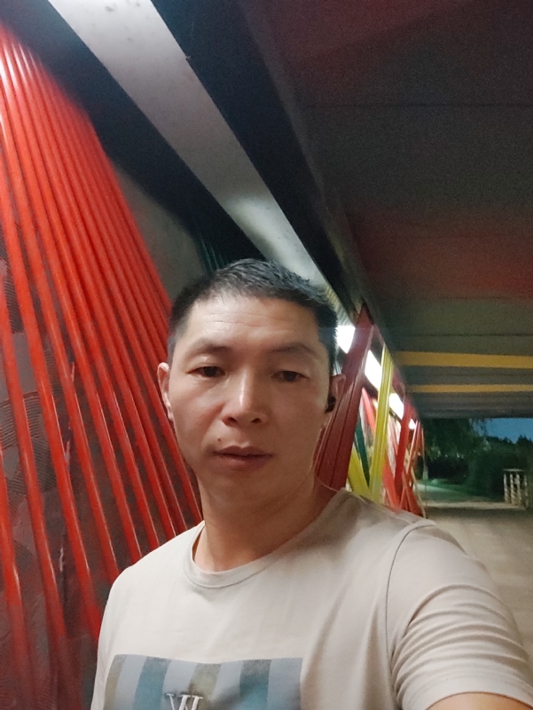 夜猫的第一张照片--绵阳相亲服务中心