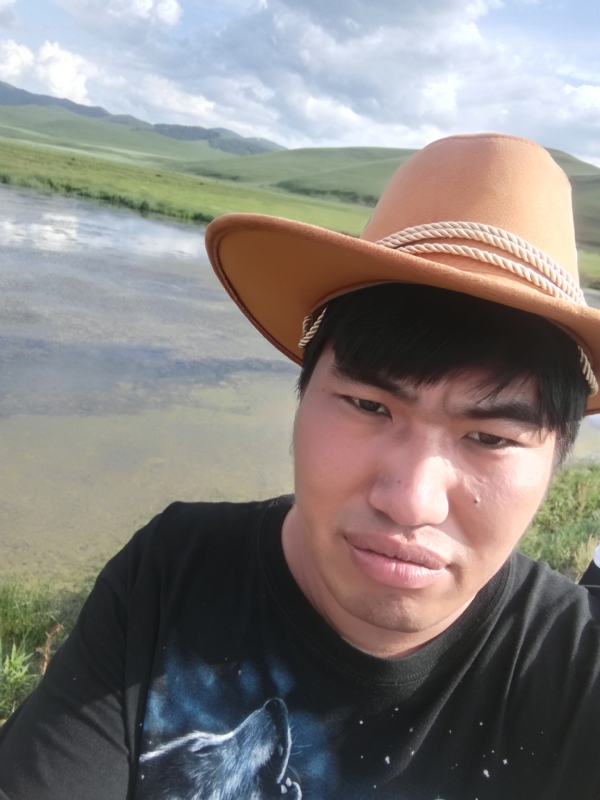 LOVE的誓言的第一张照片--绵阳相亲服务中心