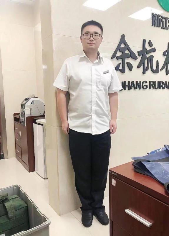 君临天下的第二张照片--绵阳相亲服务中心