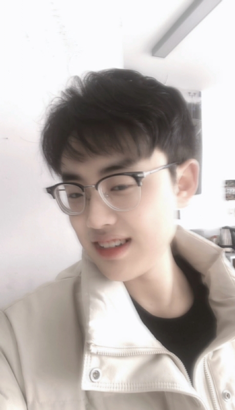 梁21的第一张照片--绵阳相亲服务中心