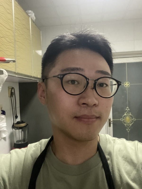 何方妖孽的第一张照片--绵阳相亲服务中心