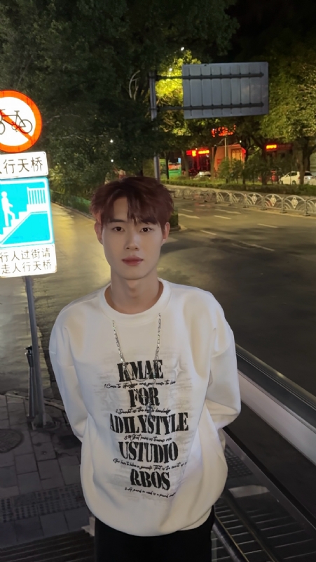 与宇的第一张照片--绵阳相亲服务中心