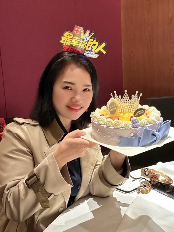 Apple的第一张照片--绵阳相亲服务中心
