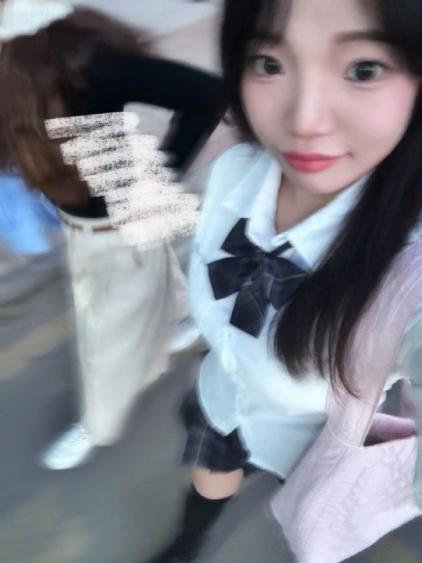 台灣小姐伊洛的第一张照片--绵阳相亲服务中心