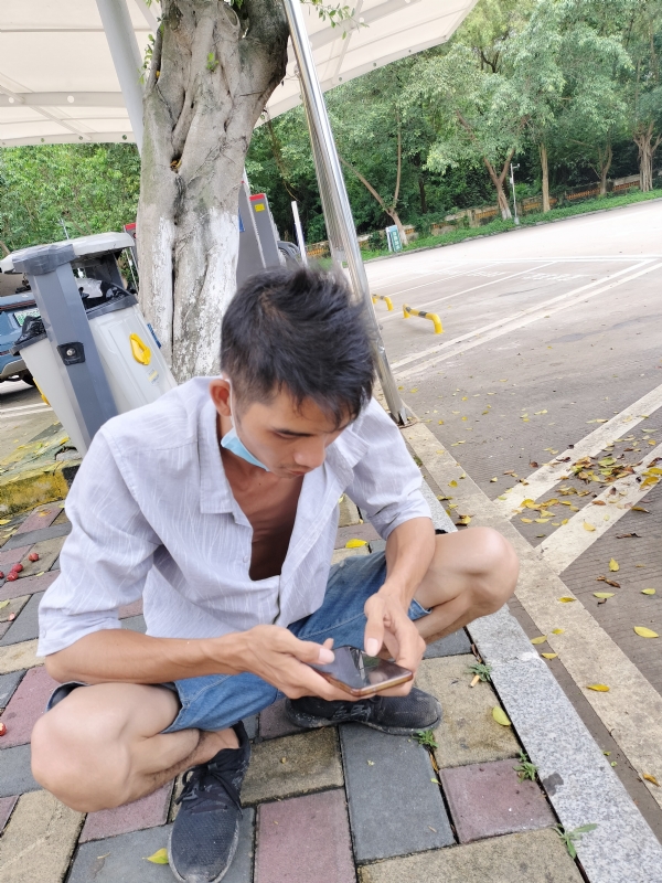 太累了的第一张照片--绵阳相亲服务中心