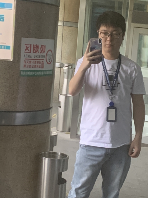 潜伏的第一张照片--绵阳相亲服务中心