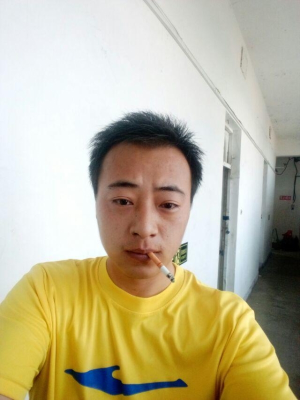 云淡风轻的第二张照片--绵阳相亲服务中心