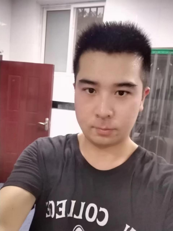 89WANG的第一张照片--绵阳相亲服务中心