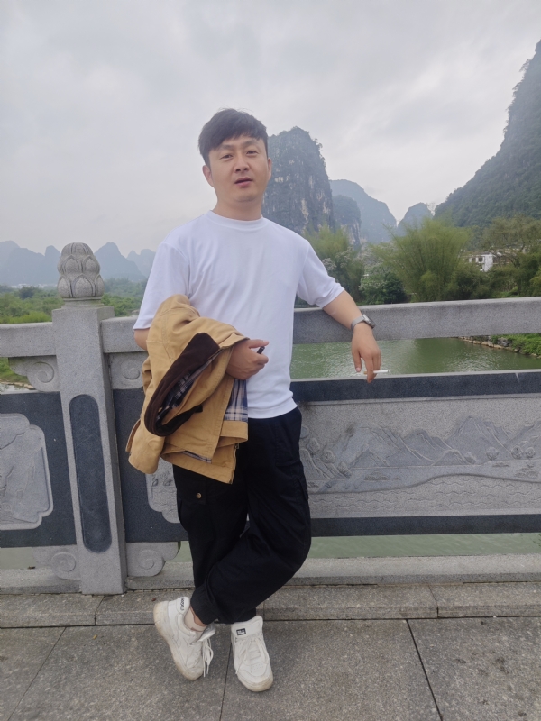 天选之人的第二张照片--绵阳相亲服务中心