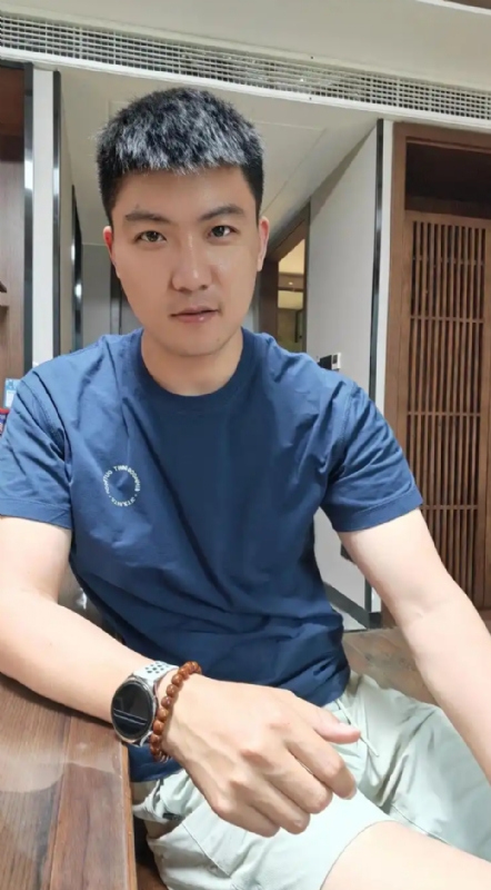 大鹏展翅的第三张照片--绵阳相亲服务中心