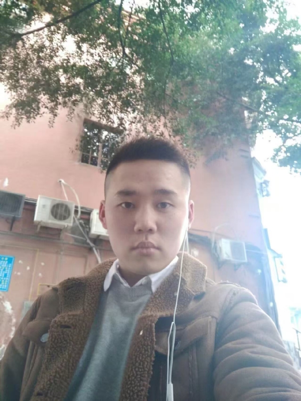 想了很久的男人的第一张照片--绵阳相亲服务中心