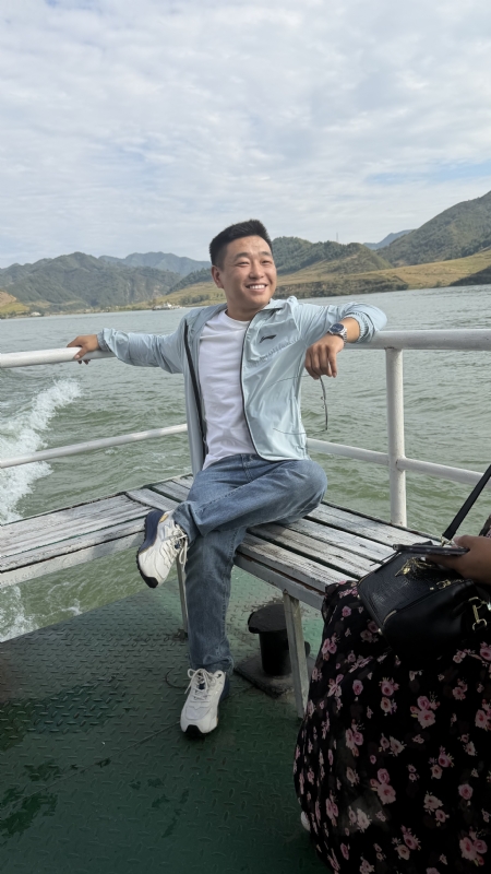 烟花易笑的第一张照片--绵阳相亲服务中心