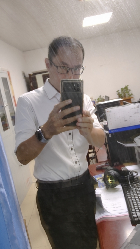 老蔡先生的第一张照片--绵阳相亲服务中心