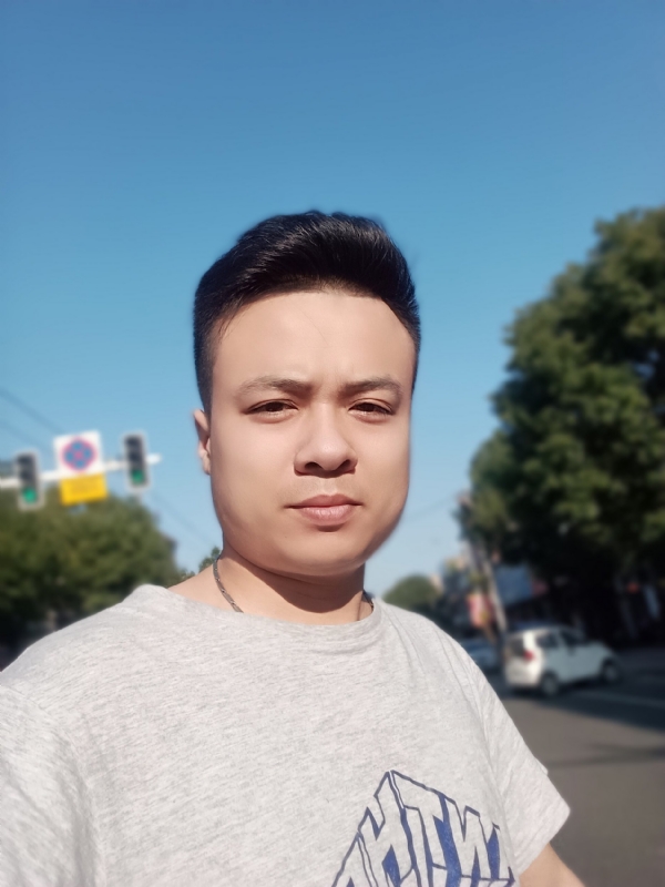 简简单单的第一张照片--绵阳相亲服务中心