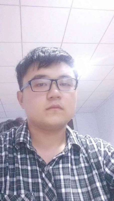 颜色不一样的黄的第一张照片--绵阳相亲服务中心