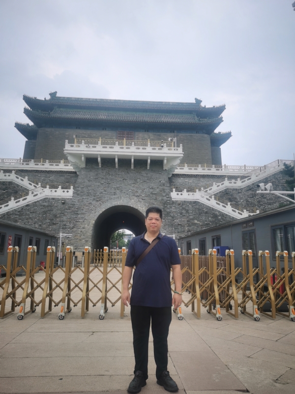 伟哥的第一张照片--绵阳相亲服务中心