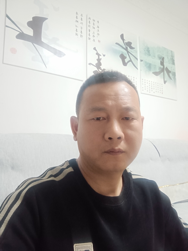 静度流年的第一张照片--绵阳相亲服务中心