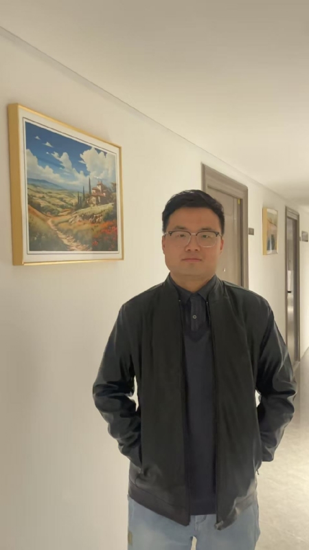 半瓶子的第一张照片--绵阳相亲服务中心